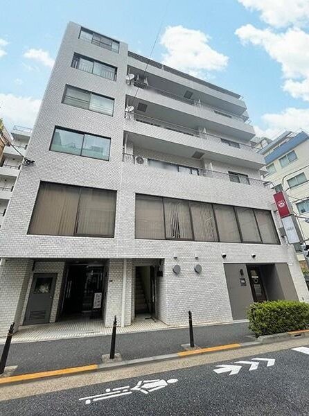 メゾンルグラン本郷 3F 外観写真