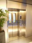 エレベーター　パークホームズ小石川