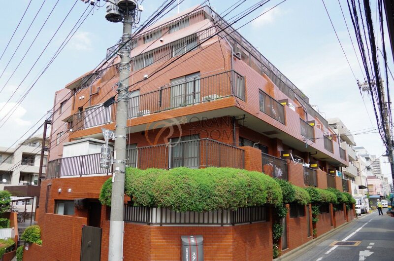 マンション小石川 2F 外観写真