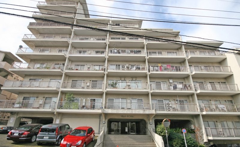 ヴィラロイヤル文京西片 6F 外観写真