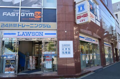 ローソン　春日駅前店写真