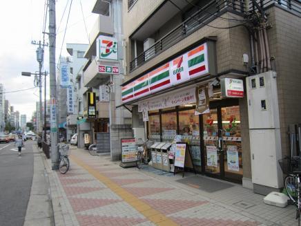 セブンイレブン　新大塚駅前店写真