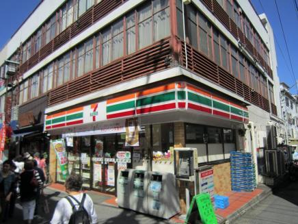 セブンイレブン　巣鴨地蔵通り店写真