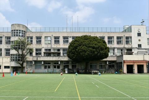 文京区立　小日向台町小学校写真