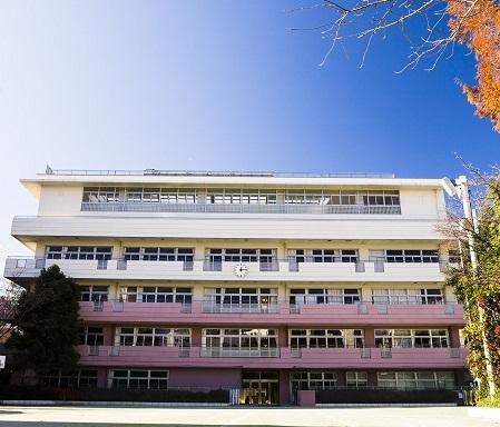 文京区立　本郷小学校写真