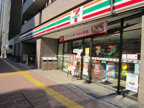 セブンイレブン　文京小石川4丁目店写真