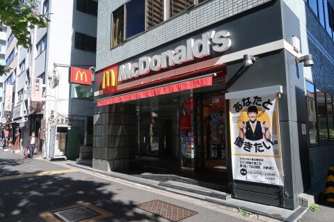 マクドナルド　春日駅前店写真