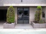 ルーブル神楽坂参番館　エントランス