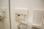 クレイシア新宿御苑前　浴室乾燥機スイッチ