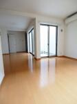 室内　春日の杜