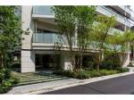 プレミスト新宿山吹　建物入口
