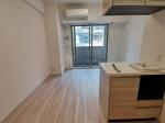 室内　CASA EST CORTA