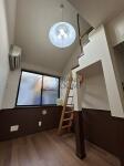 室内　テソロ