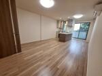 室内　クラルス久堅